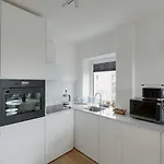 Luxurious 3br Center Διαμέρισμα