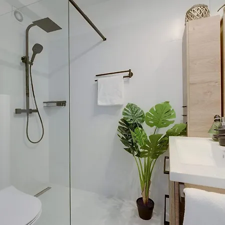 Apartment Luxurious 3br Center