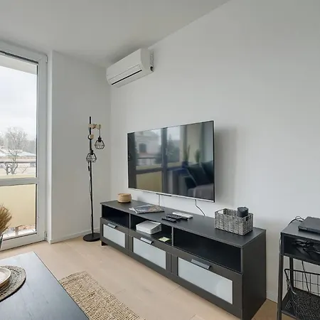 Luxurious 3br Center Warschau