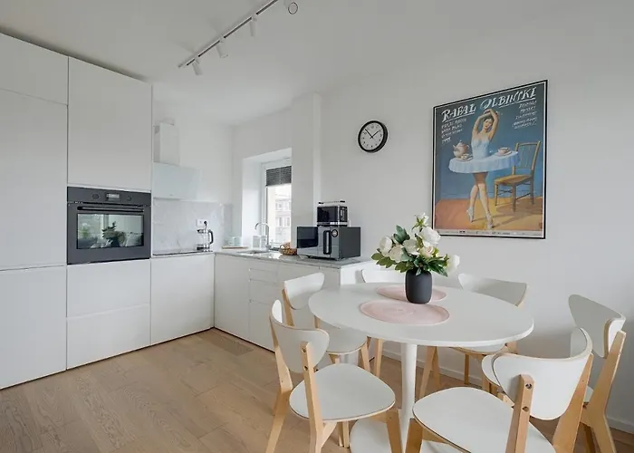 Luxurious 3br Center Lägenhet