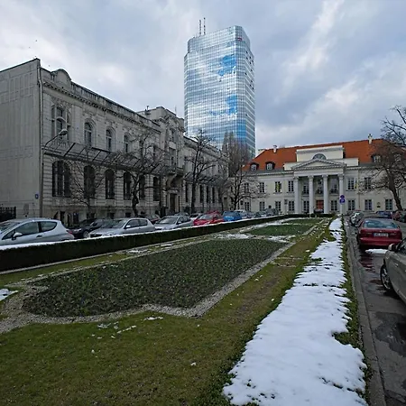 Luxurious 3br Center Lägenhet Warszawa